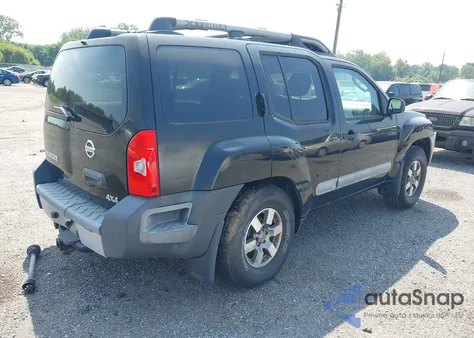 2010 Nissan Xterra Off Road z USA, uszkodzony, nr VIN 5N1AN0NW3AC503181